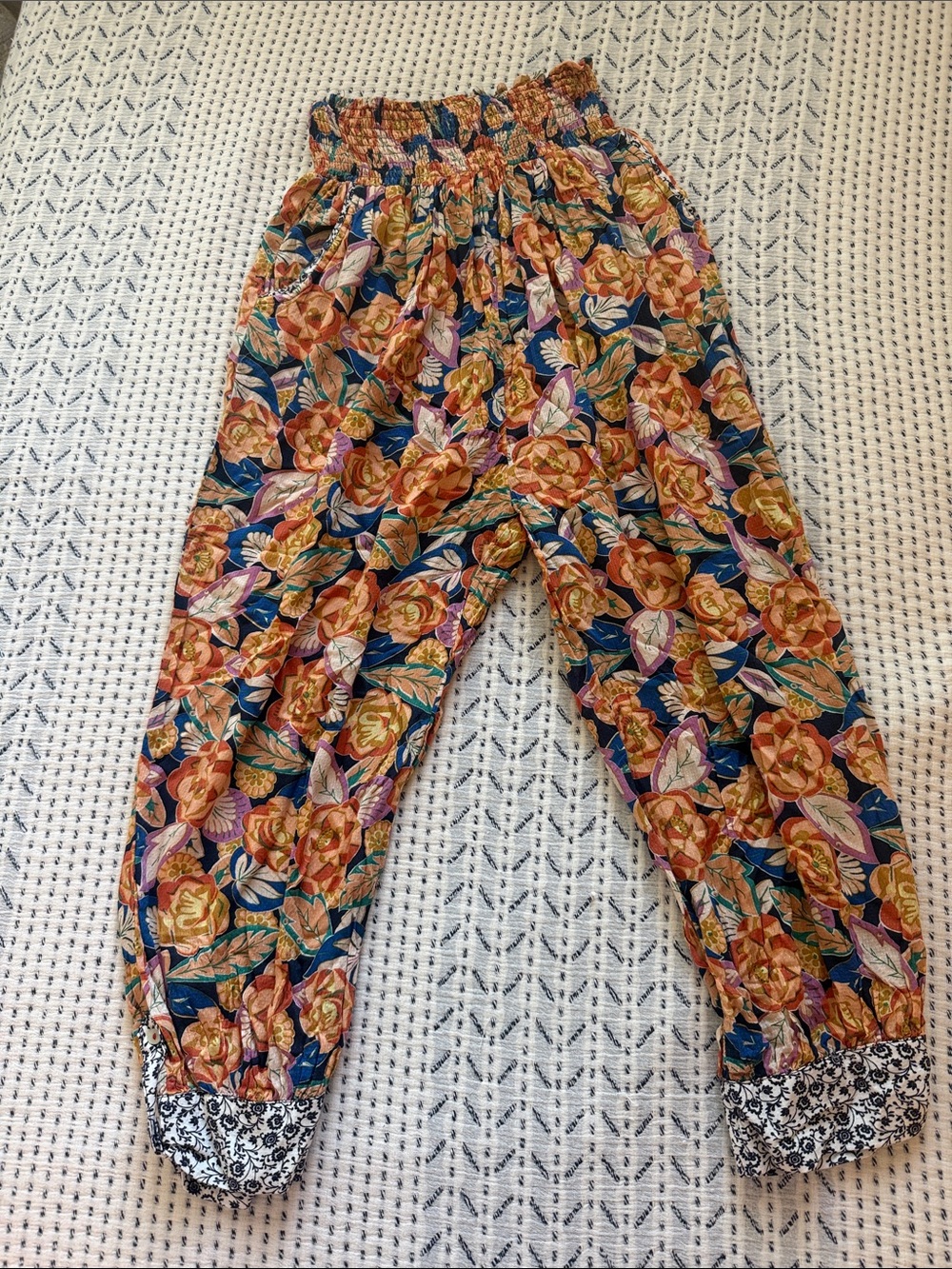 Women’s Anthropologie Floral Elastic Waist Pants
